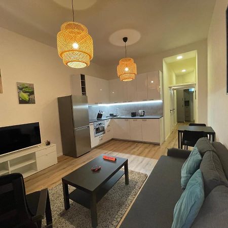 Andrews Cosy Apartment 프라하 외부 사진